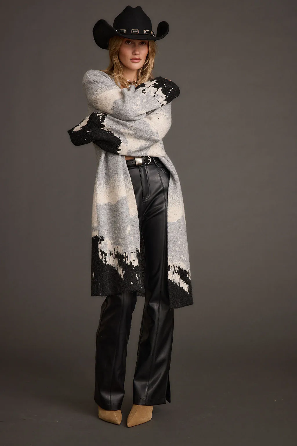 Yellowstone Printed Duster Cardigan sold by 12th Tribe product image thumbnail 5