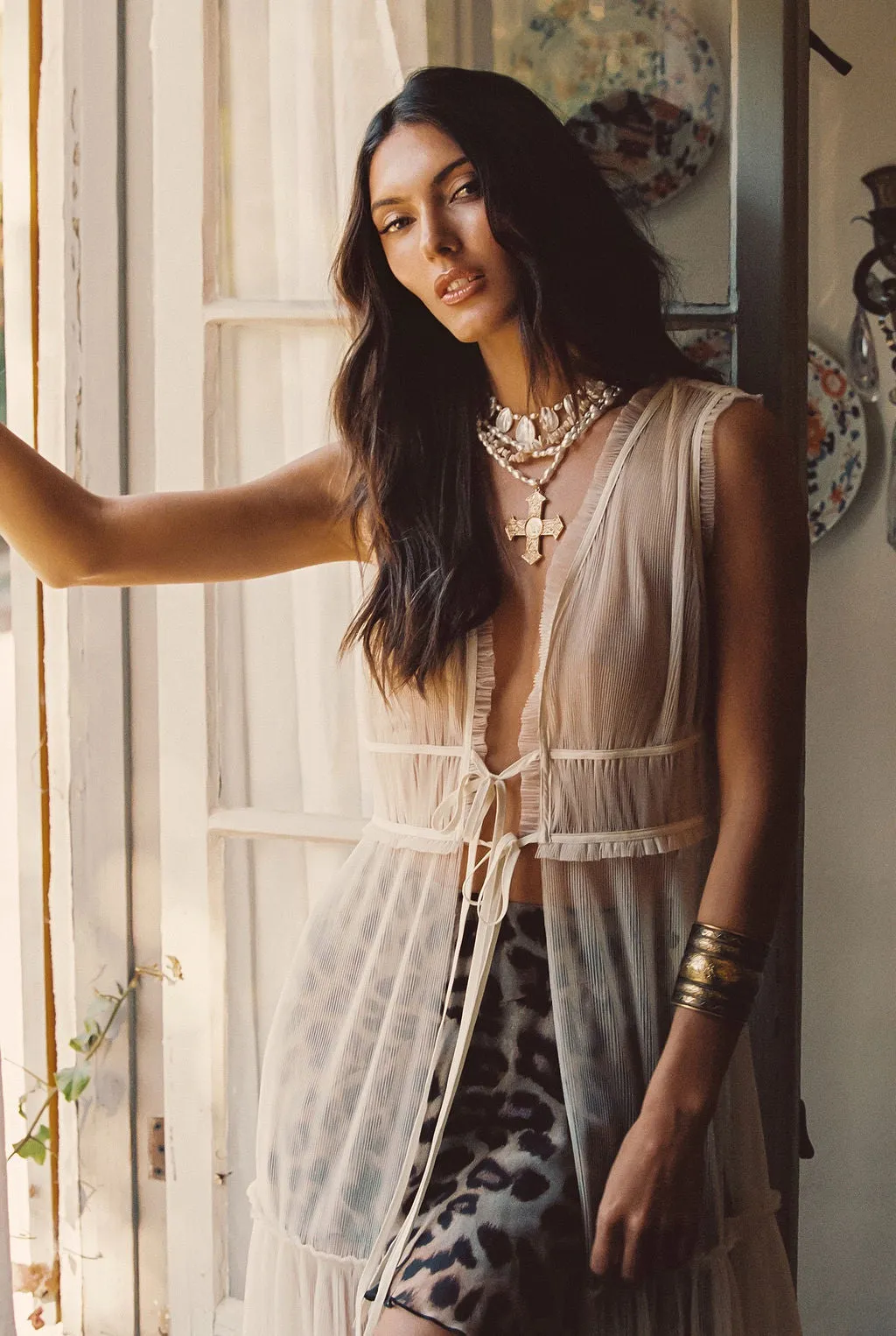 Tahliya Chiffon Cream Longline Top sold by 12th Tribe product image thumbnail 5