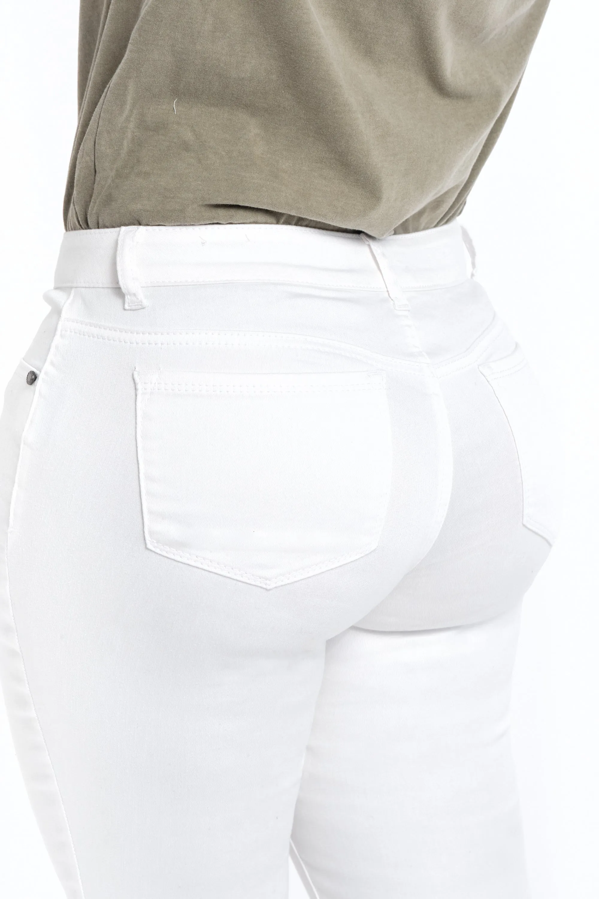 Curvy Butter Ankle Skinny in White sold by 1822 Denim product image thumbnail 5