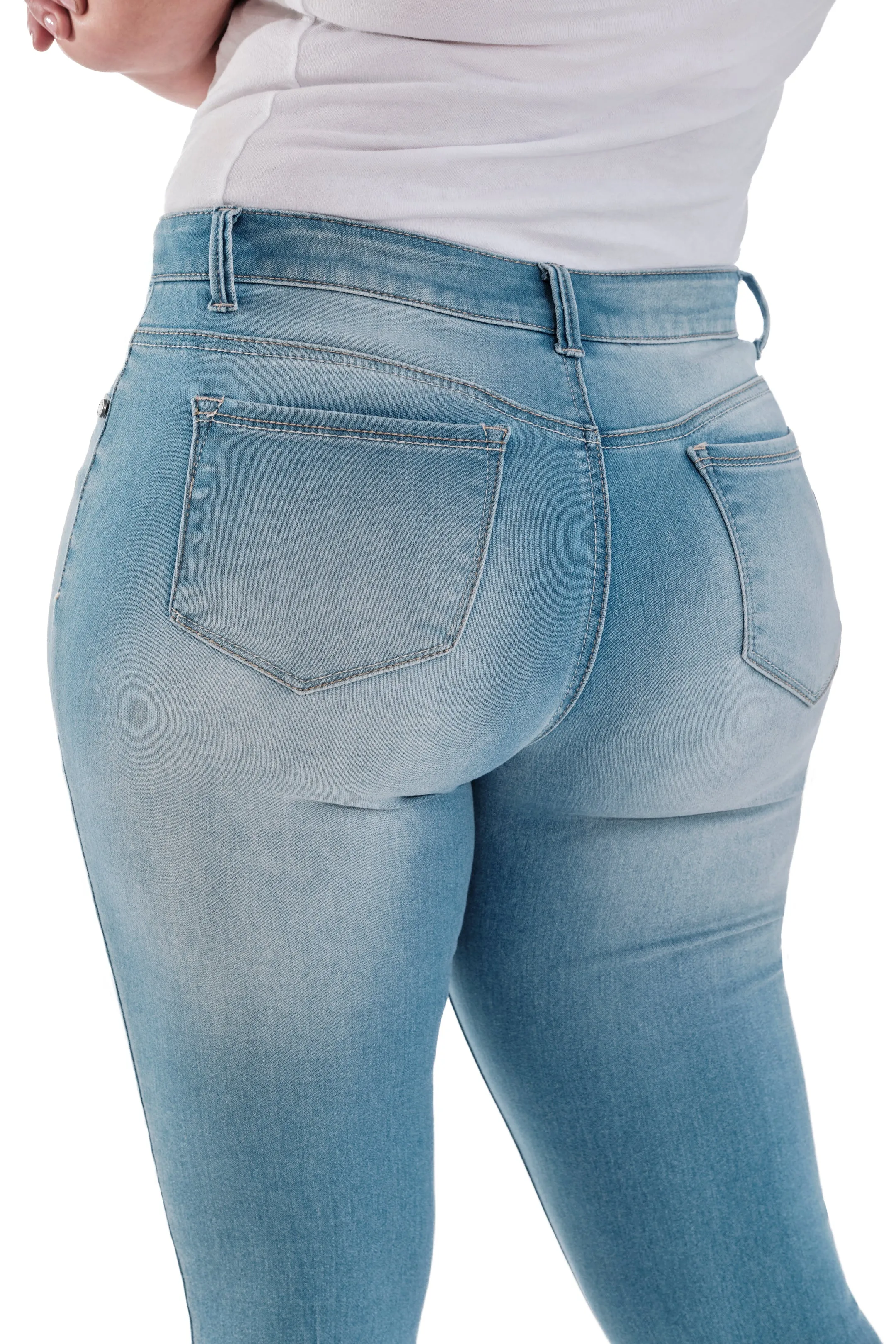 Curvy Butter Ankle Skinny In Wynter Mojave sold by 1822 Denim product image thumbnail 4