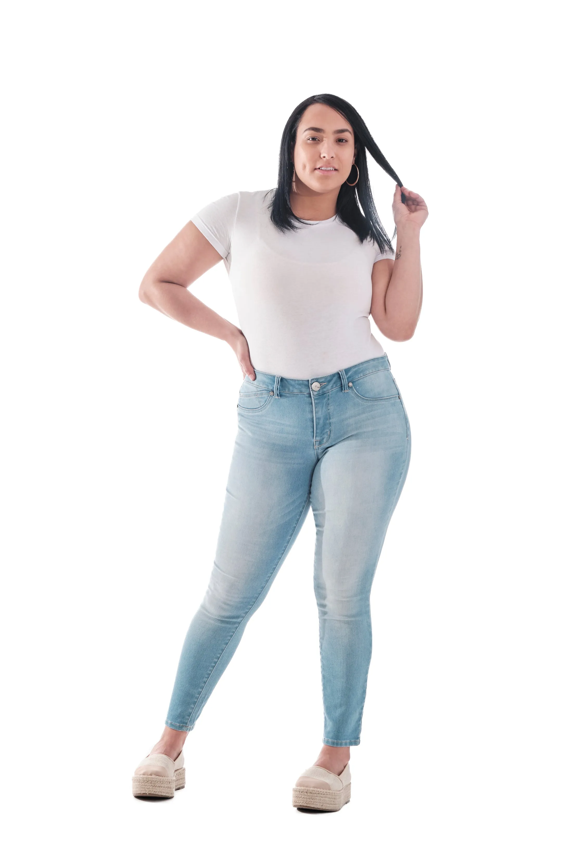 Curvy Butter Ankle Skinny In Wynter Mojave sold by 1822 Denim
