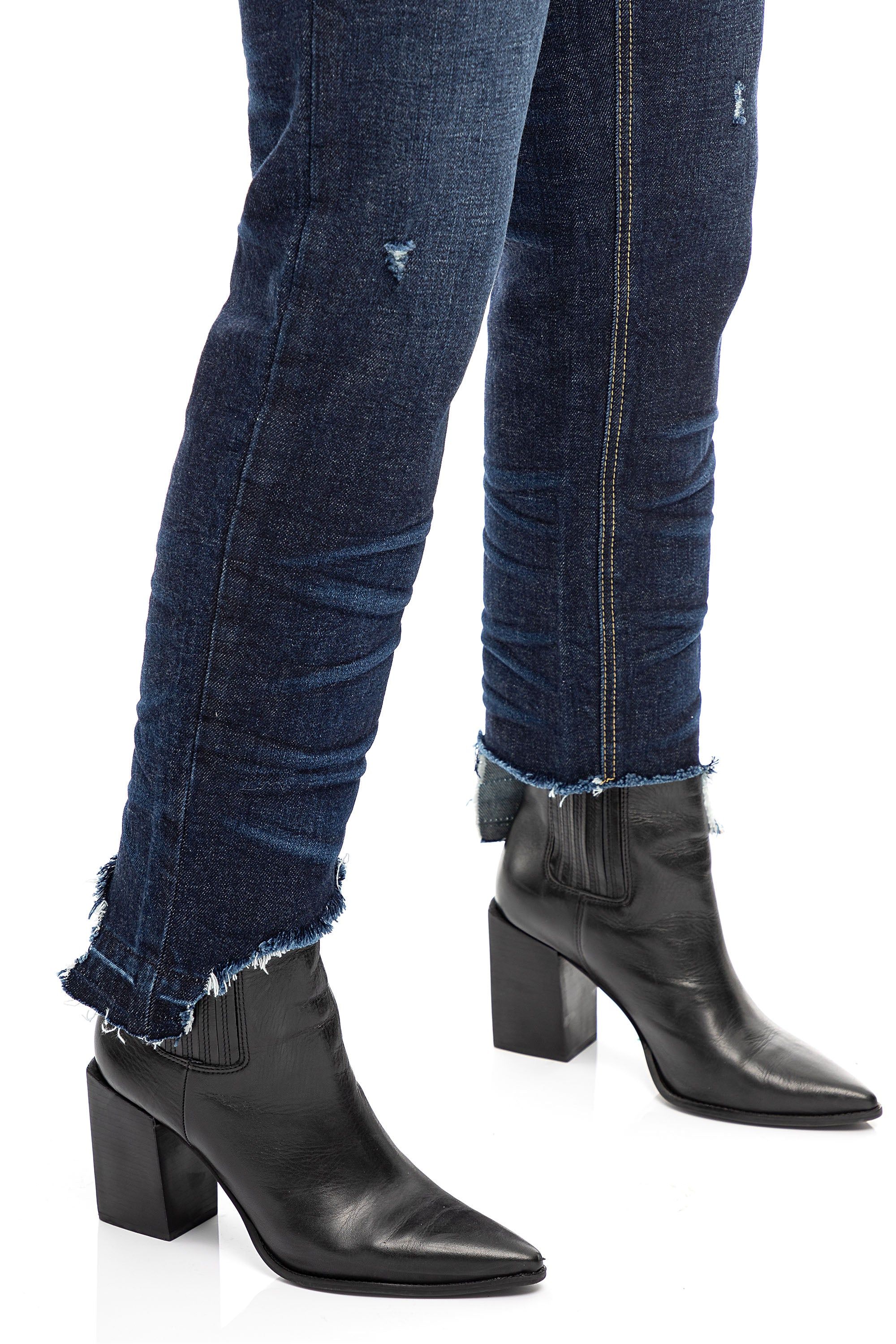 Maternity Girlfriend Jean w/ Bellyband in Bailey sold by 1822 Denim product image thumbnail 7