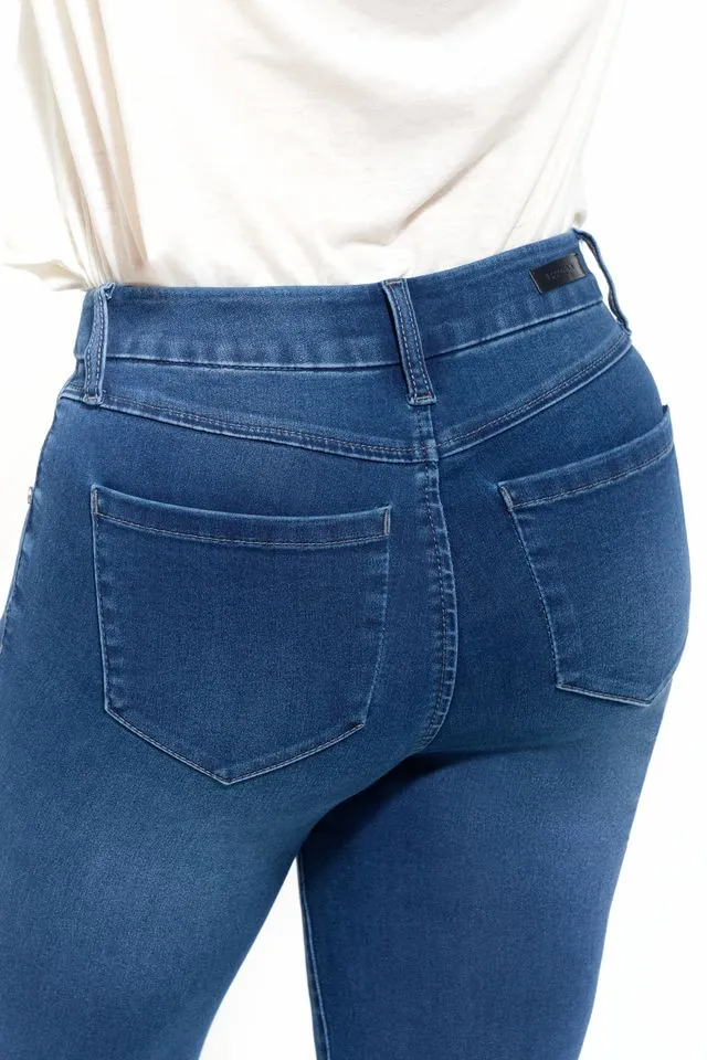 Petite Better Butter Slim Straight In Lena sold by 1822 Denim product image thumbnail 5