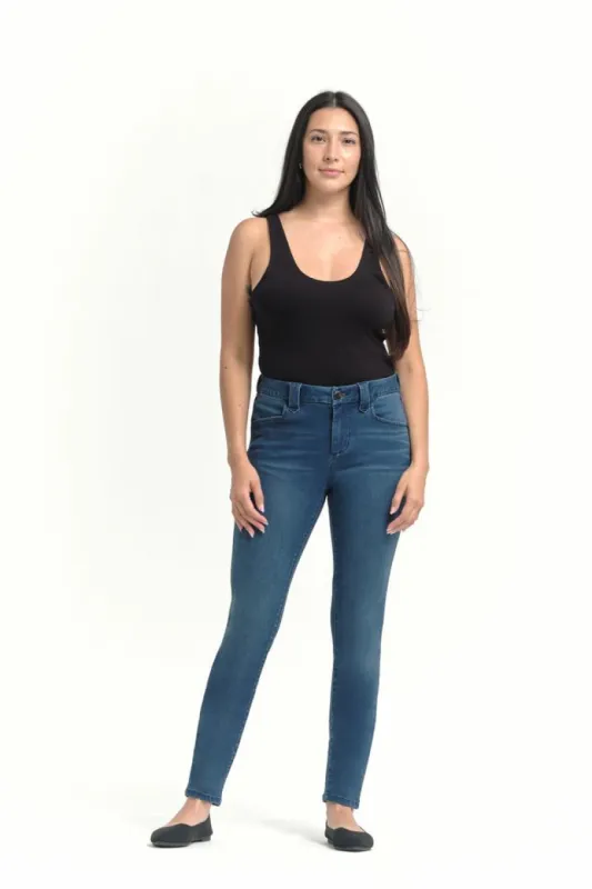 Better Butter Skinny in Lanie sold by 1822 Denim