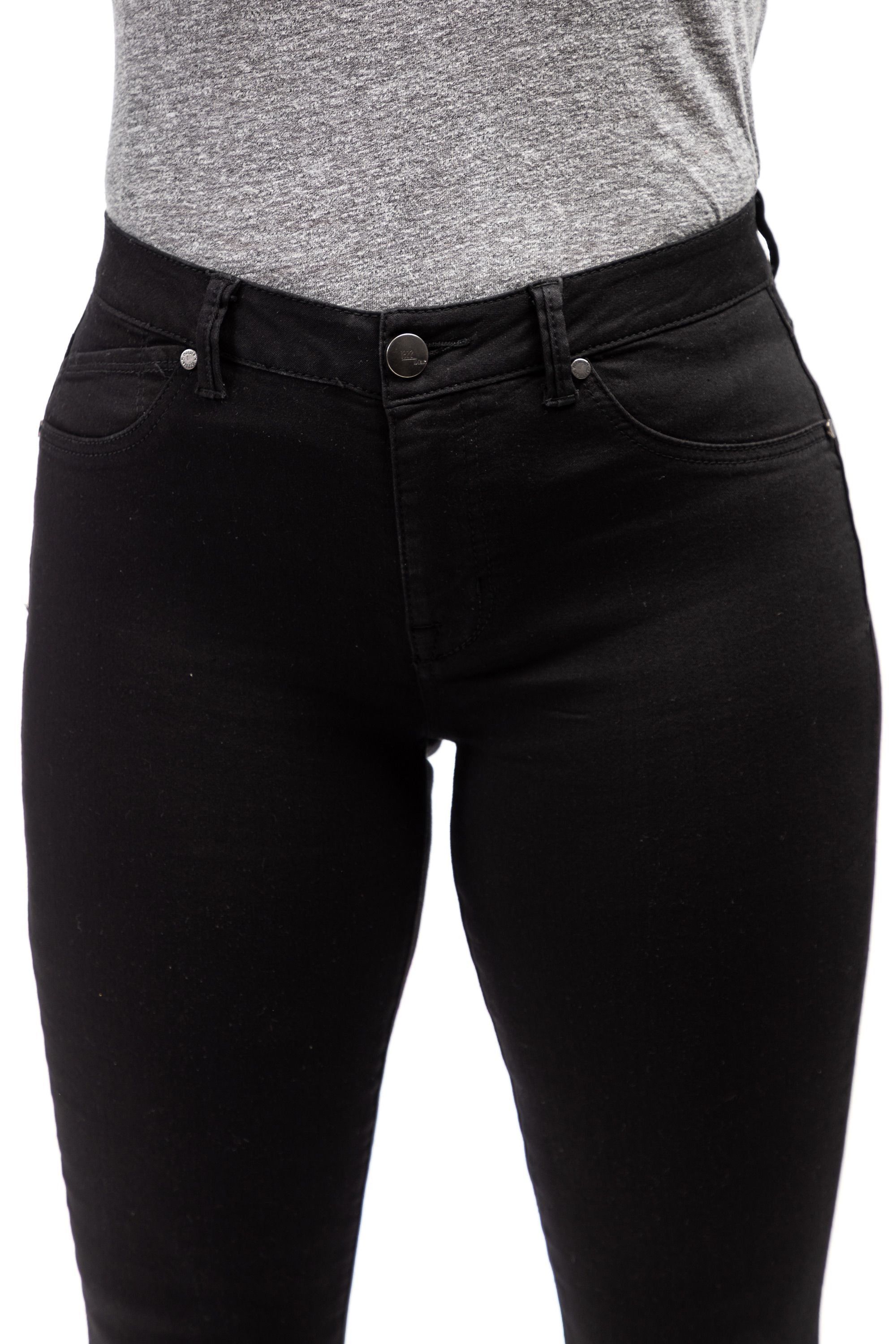 Curvy 28" Mid-Rise Contour Ankle Skinny In Black sold by 1822 Denim product image thumbnail 7