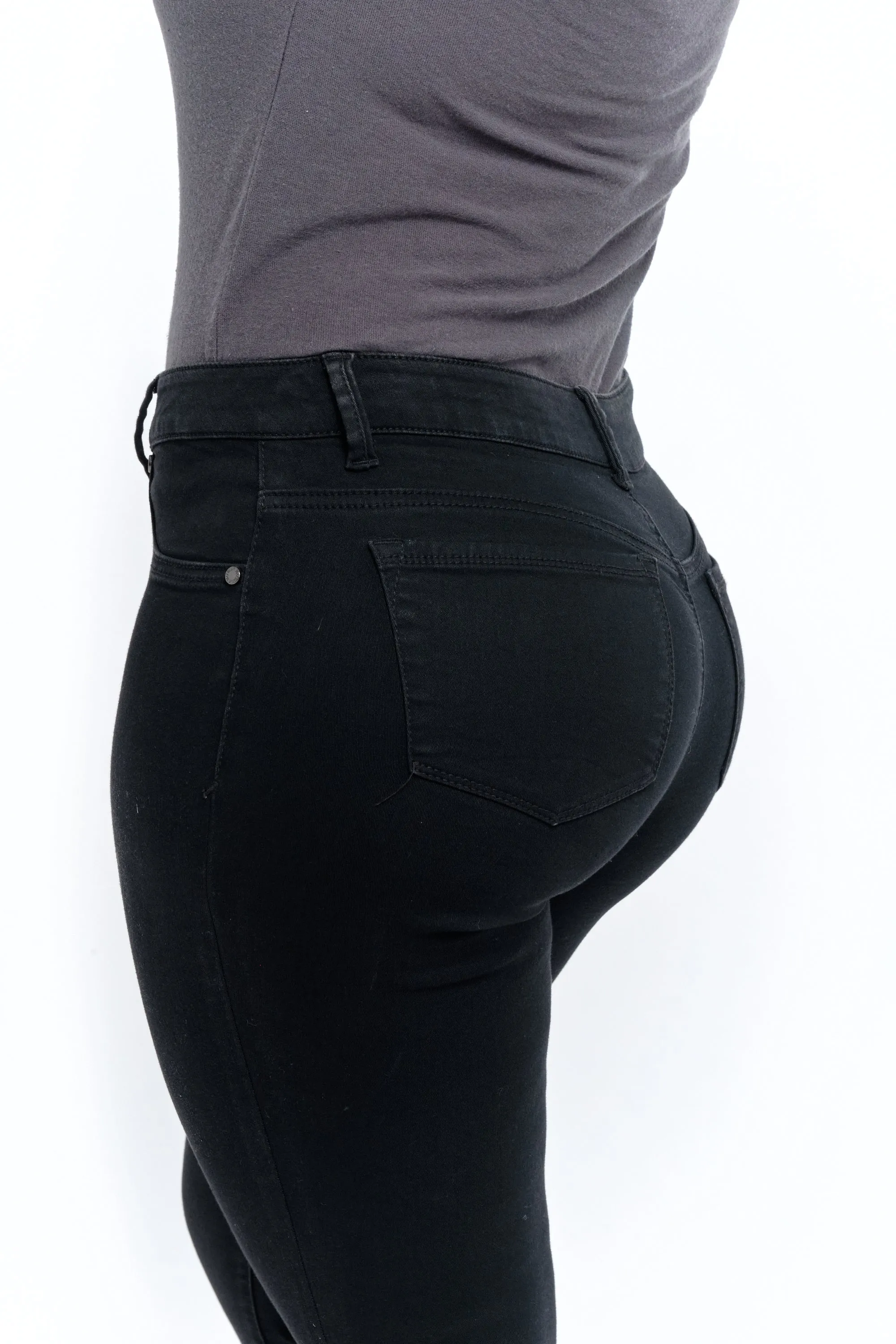 Curvy Contour Ankle Skinny In Black sold by 1822 Denim product image thumbnail 5