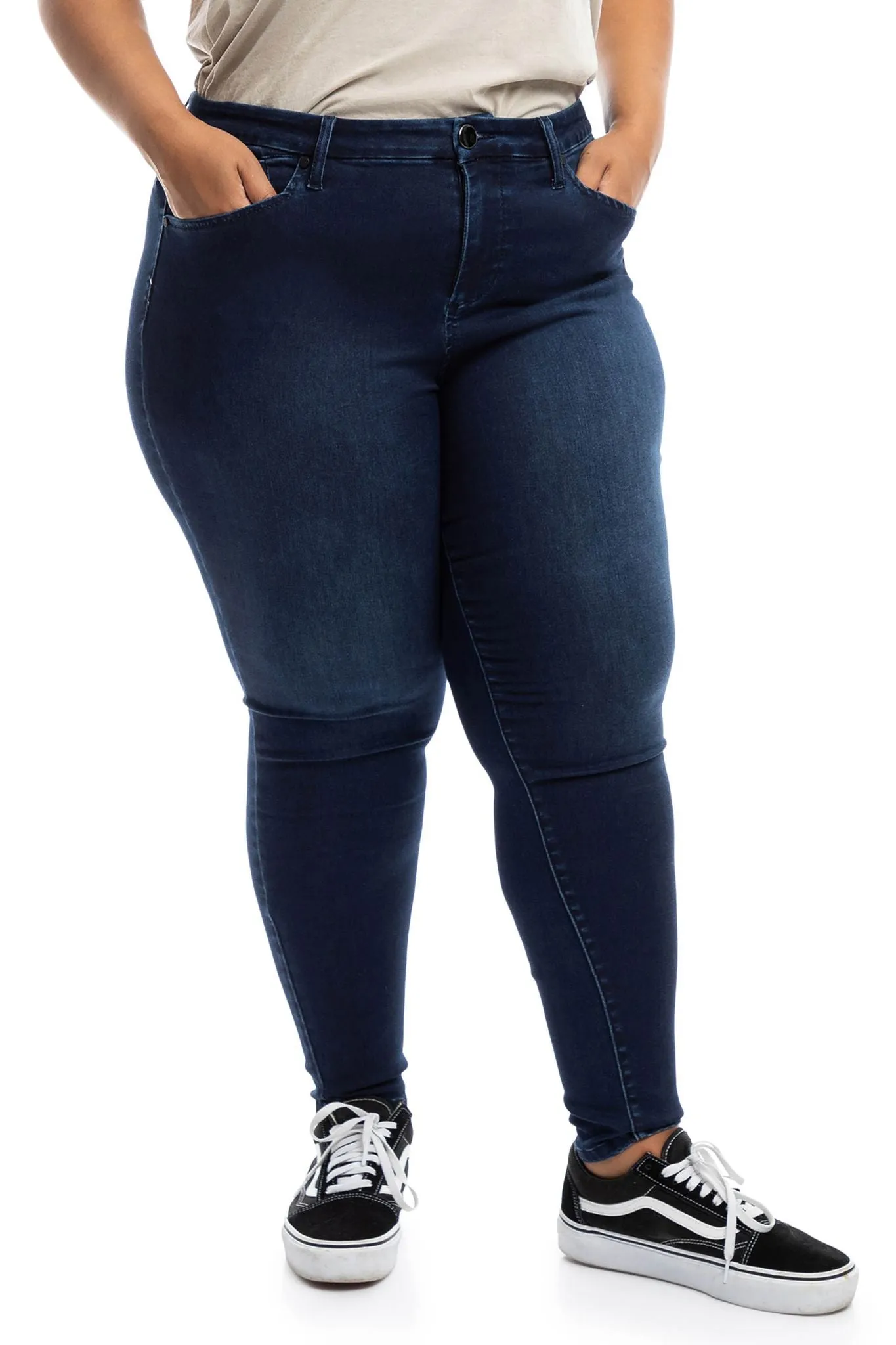 Plus Better Butter Skinny in Lyric sold by 1822 Denim product image thumbnail 3