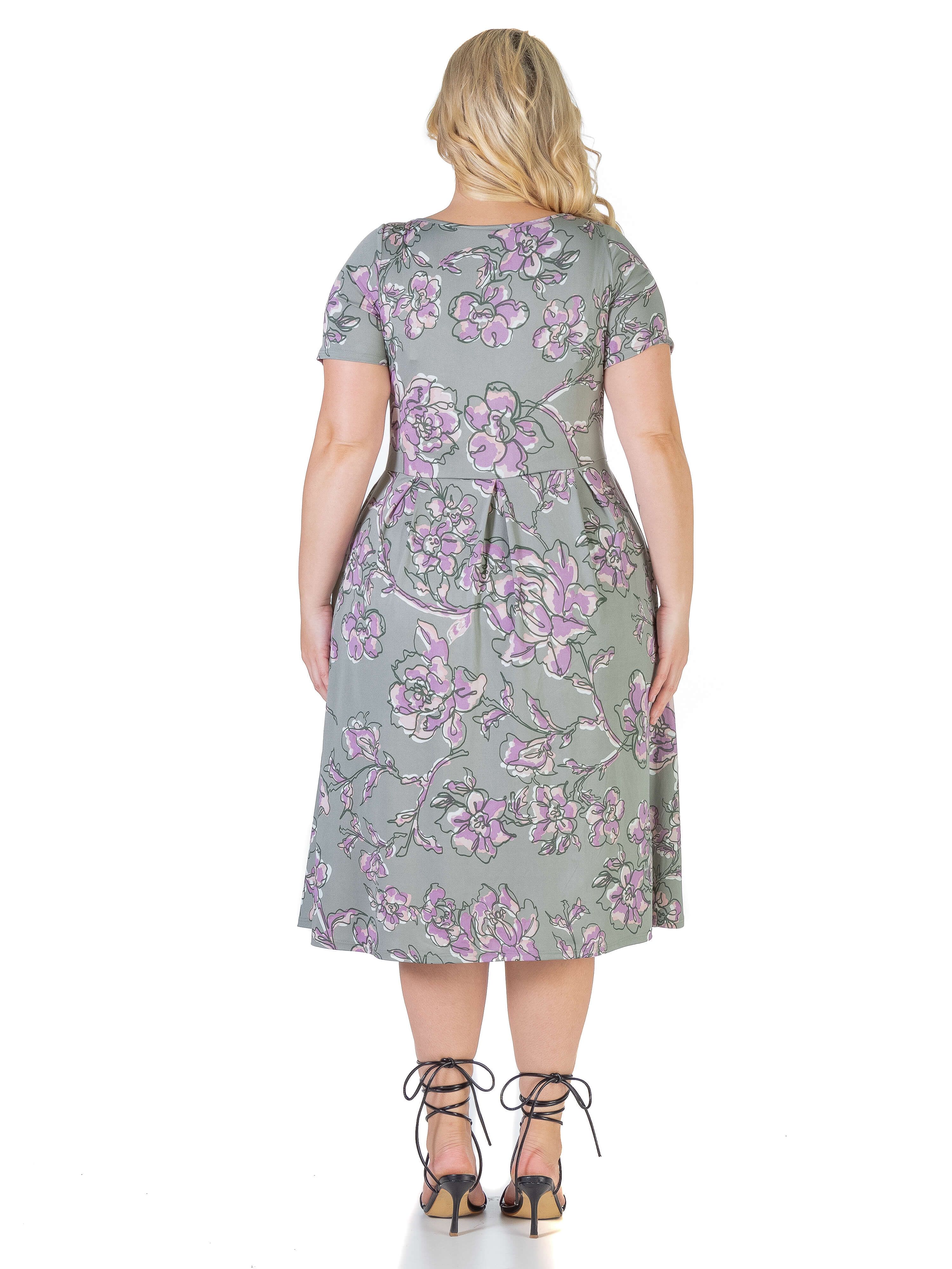 Floral Plus Size Pleated Fit and Flare Midi Pocket Dress sold by 24/7 Comfort Apparel product image thumbnail 3