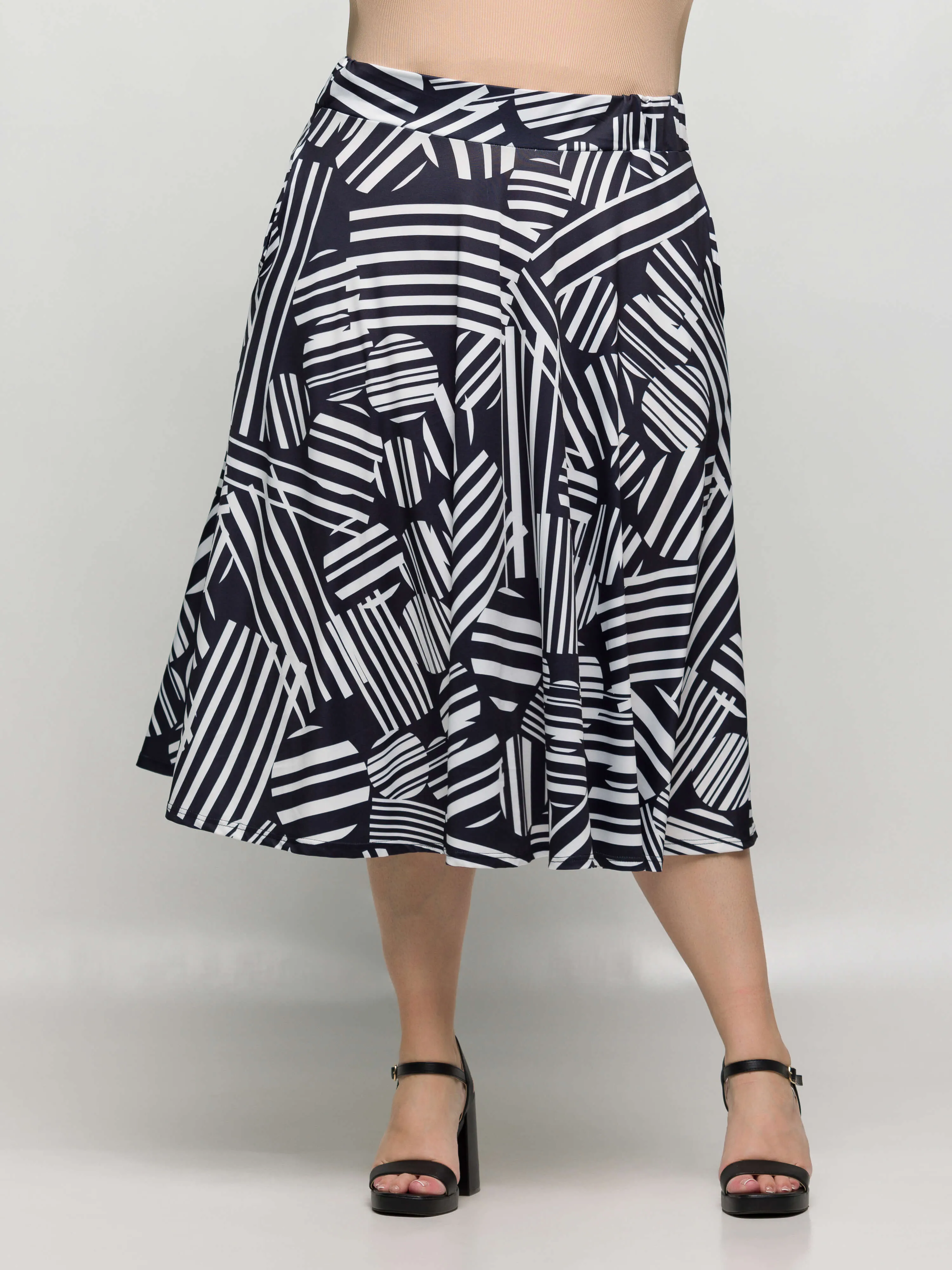 24seven Comfort Apparel Plus Size Black Geometric Print Elastic Waist Pocket Midi Skirt sold by 24/7 Comfort Apparel product image thumbnail 5