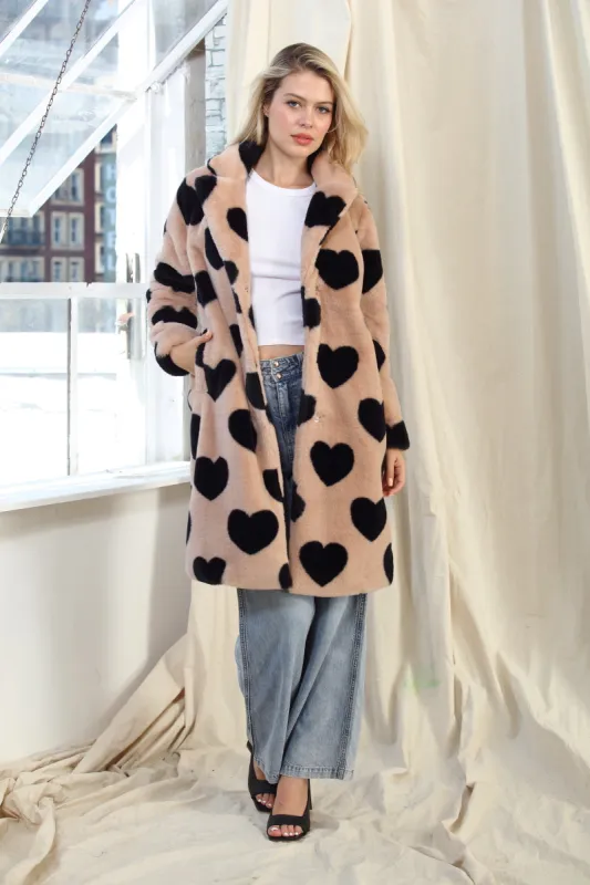 13173 / TAUPE BLACK HEART sold by 26 International