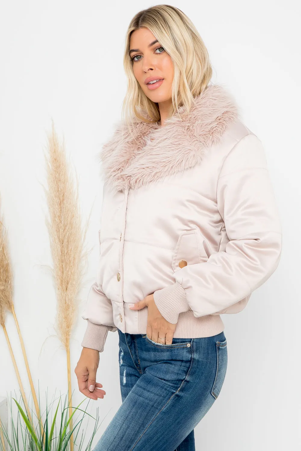 SP14361 / CHAMPAGNE sold by 26 International product image thumbnail 4