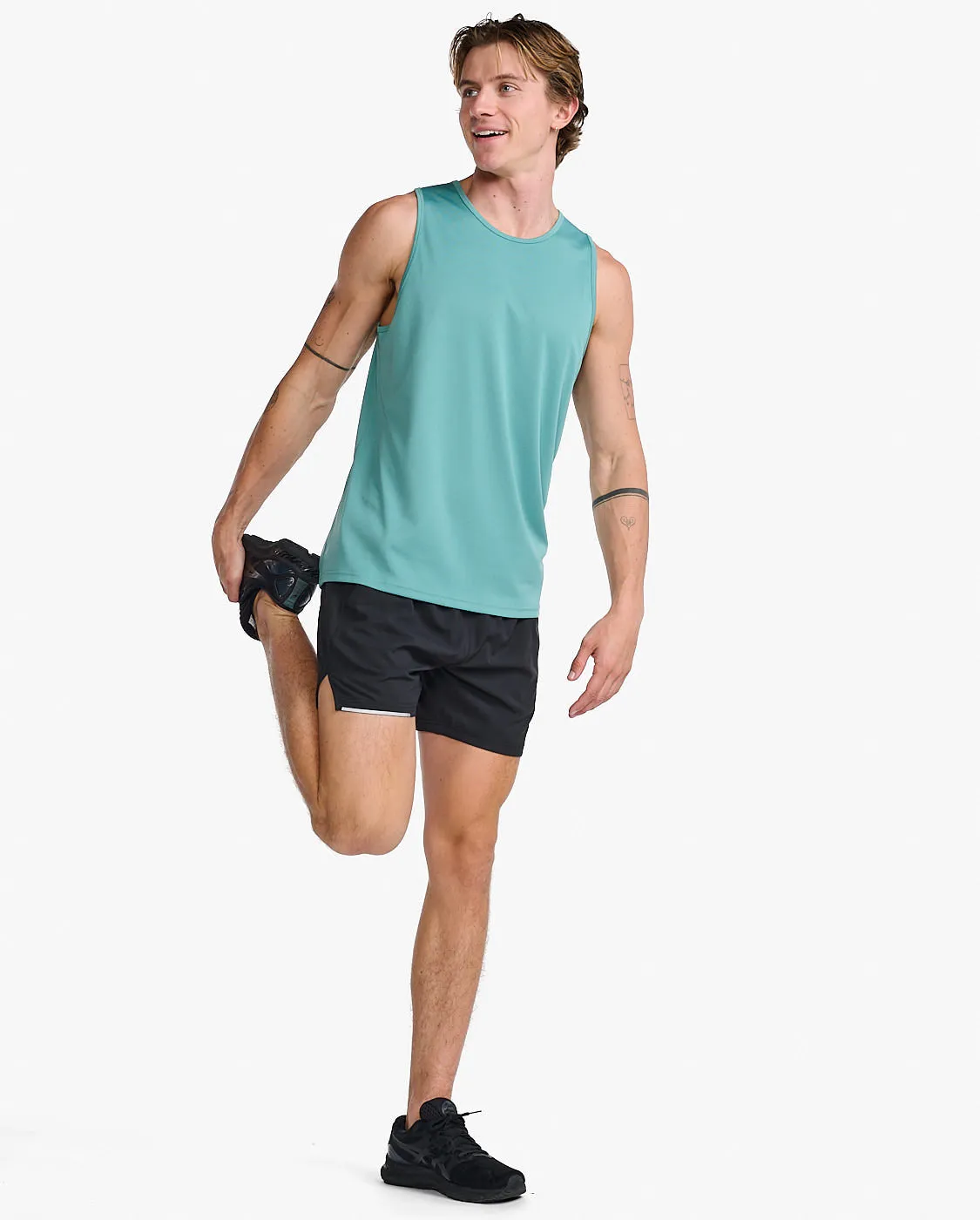 Aero Tank sold by 2xu product image thumbnail 3