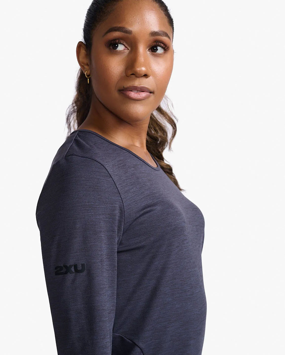 Motion Long Sleeve sold by 2xu product image thumbnail 5