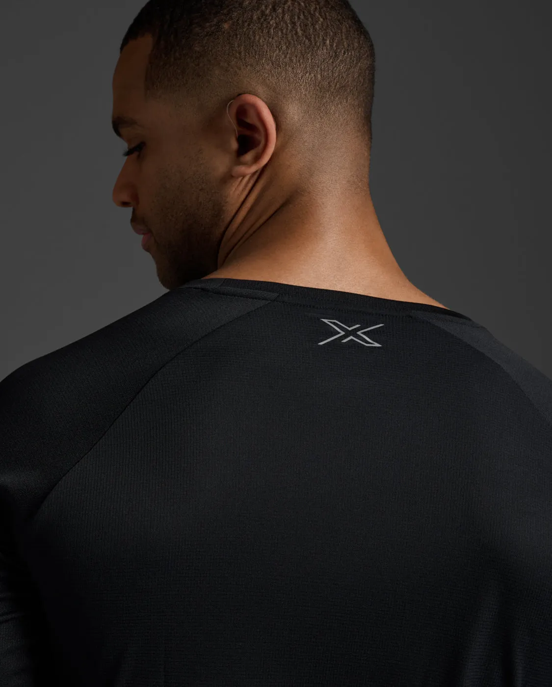 Aero Long Sleeve sold by 2xu product image thumbnail 4
