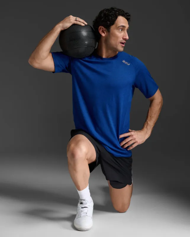 Motion Tee sold by 2xu