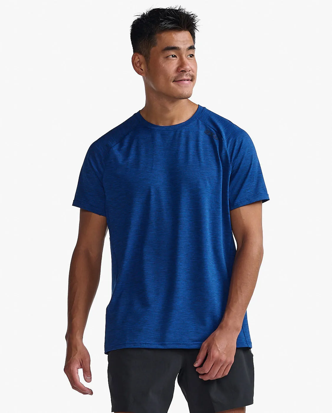 Motion Tee sold by 2xu