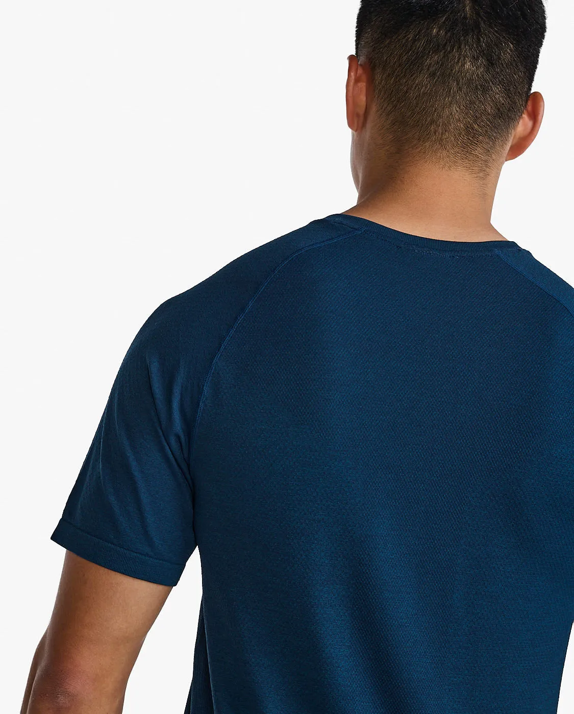 Motion Tech Tee sold by 2xu product image thumbnail 5