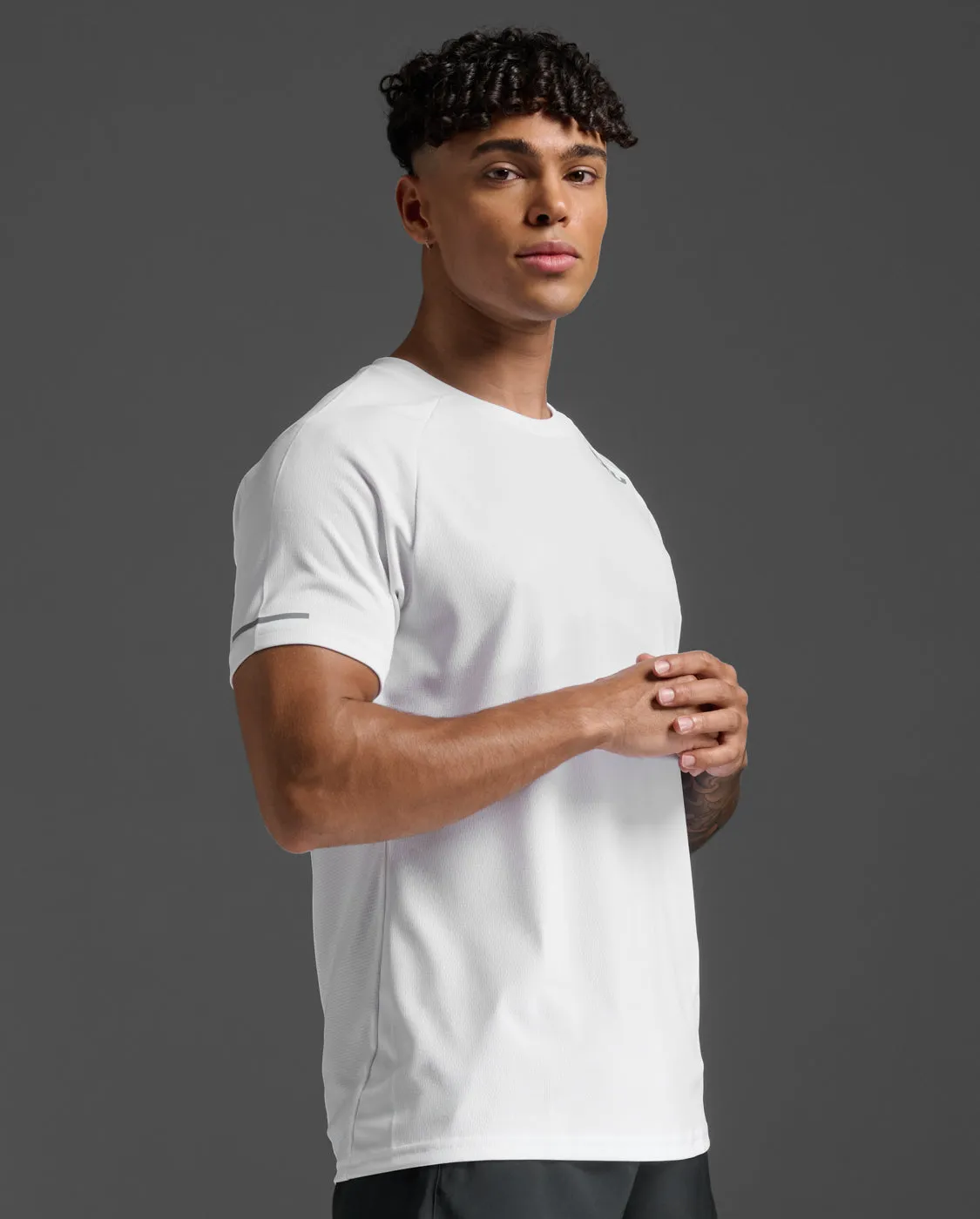 Aero Tee sold by 2xu product image thumbnail 4