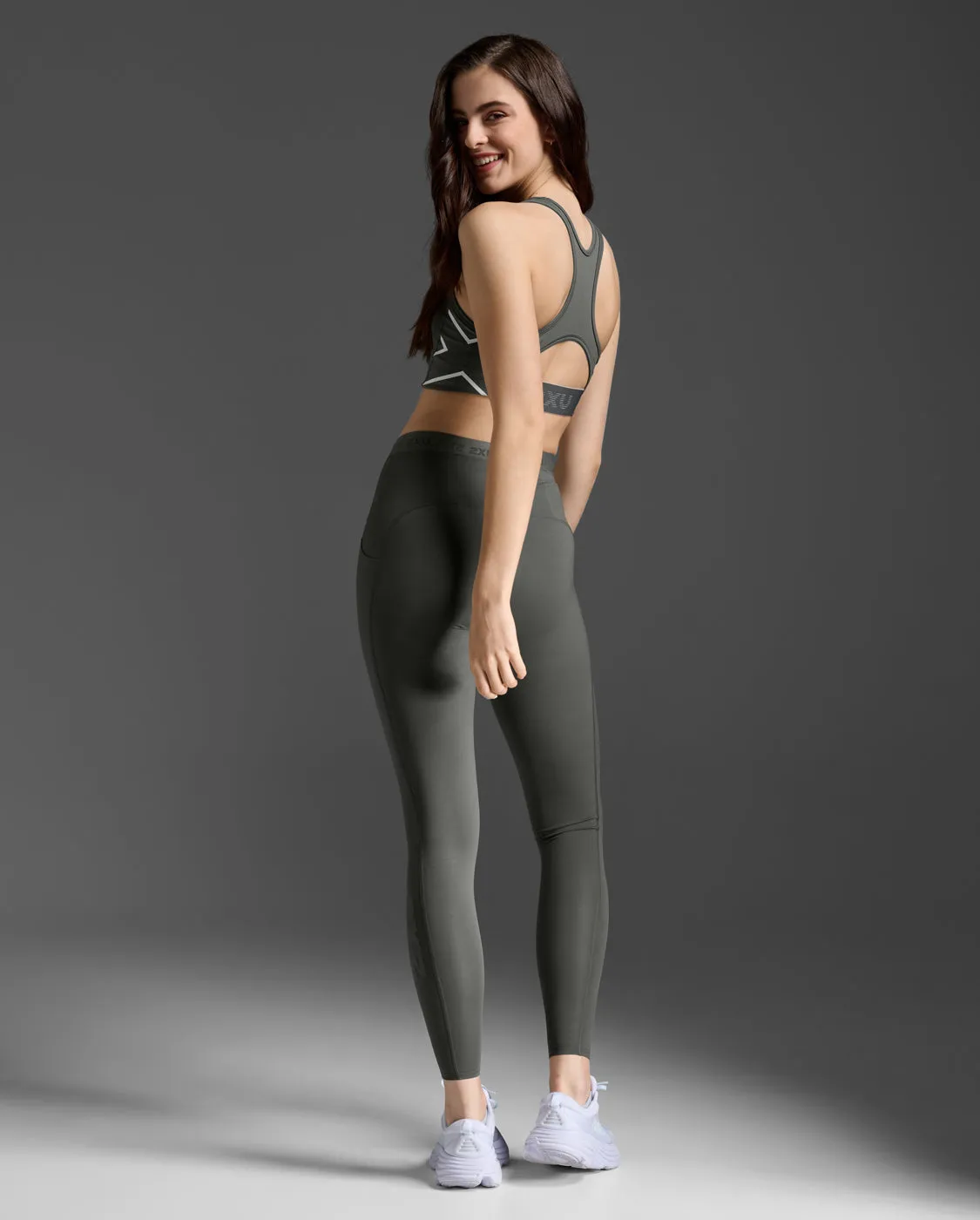 Form Stash Hi-Rise Compression Tights with Pockets sold by 2xu product image thumbnail 5