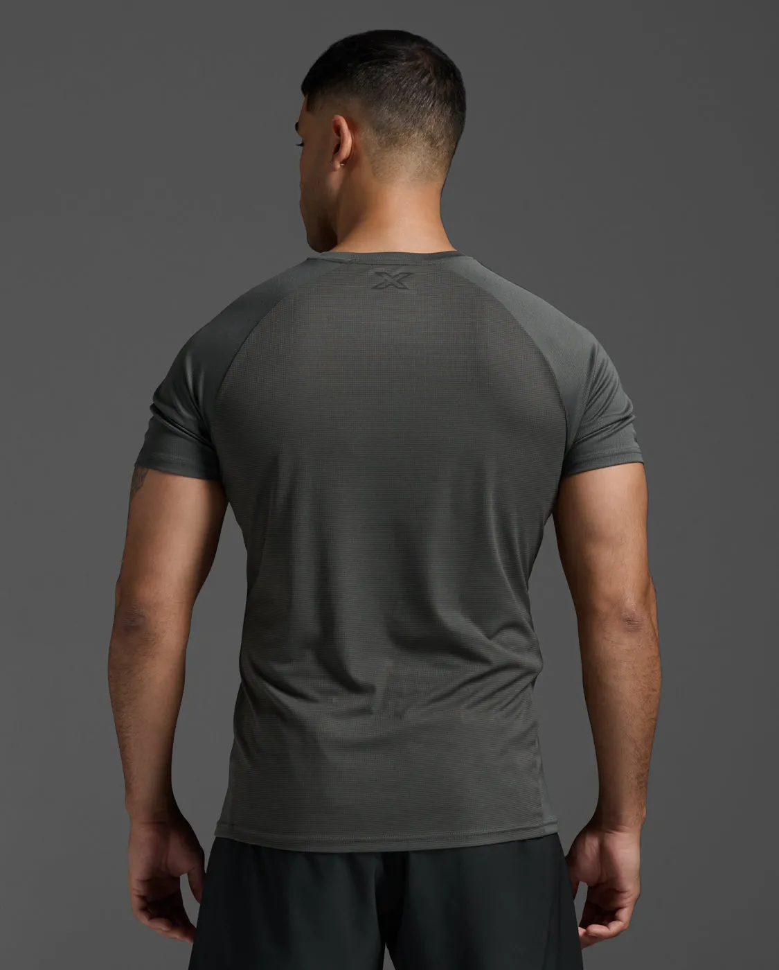 Aero Tee sold by 2xu product image thumbnail 3