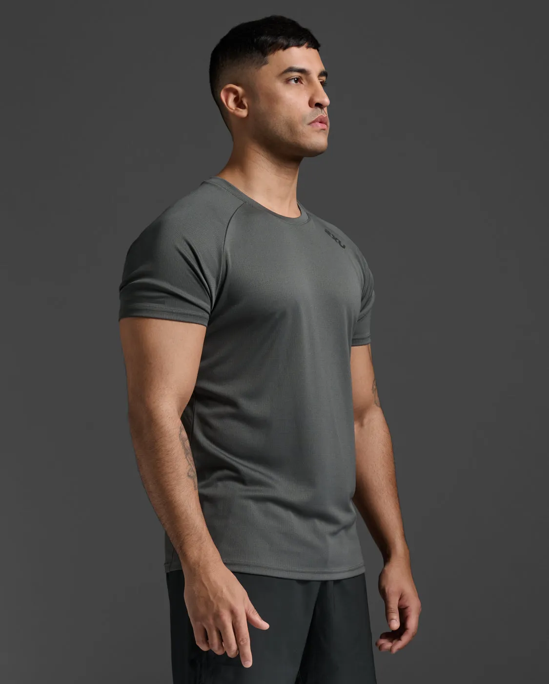 Aero Tee sold by 2xu product image thumbnail 4