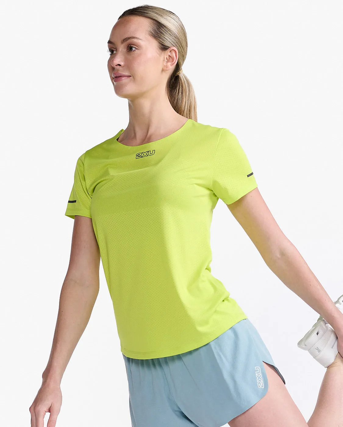 Light Speed Tech Tee sold by 2xu product image thumbnail 5