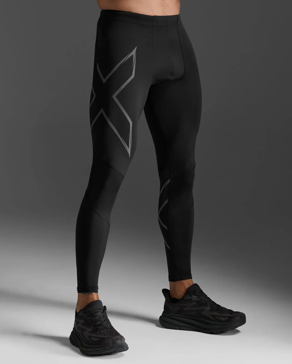 Ignition Shield Compression Tights sold by 2xu product image thumbnail 2