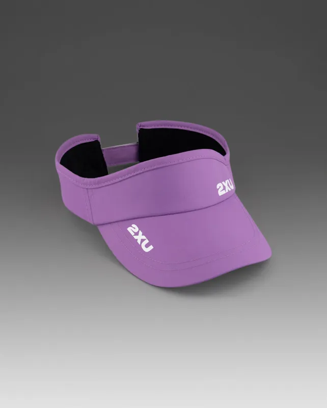 Run Visor sold by 2xu