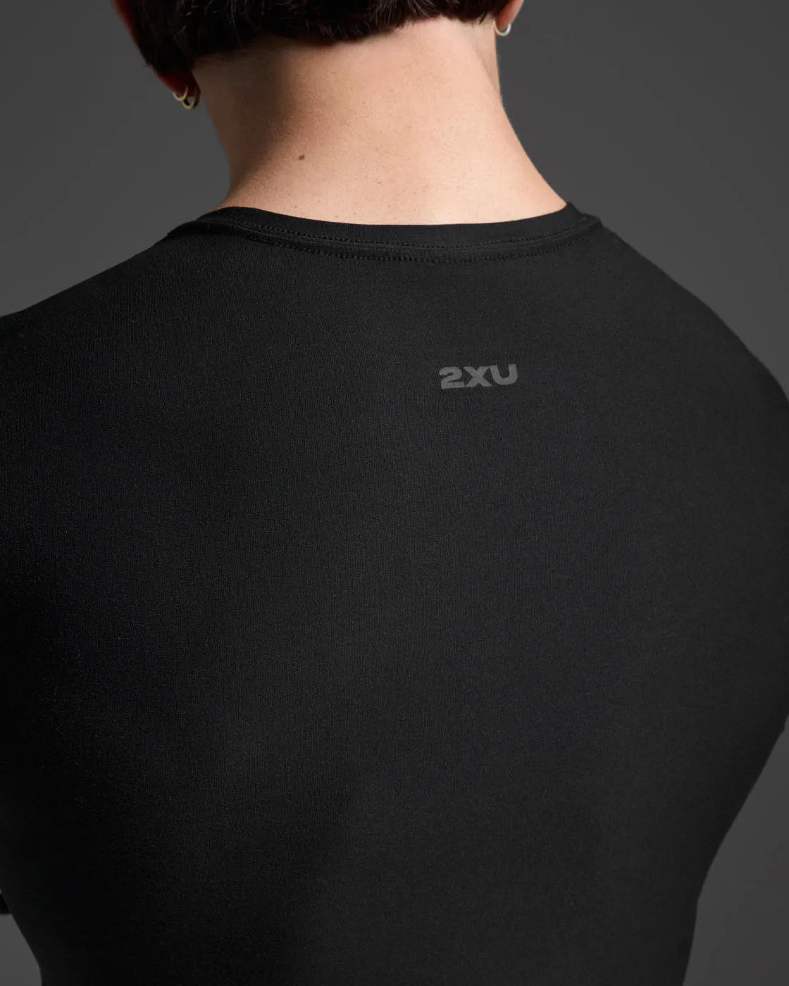 Signature Long Sleeve Tee sold by 2xu product image thumbnail 5