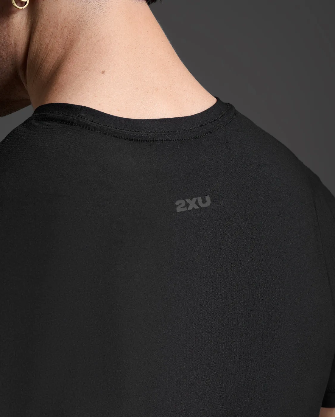 Signature Tee sold by 2xu product image thumbnail 5