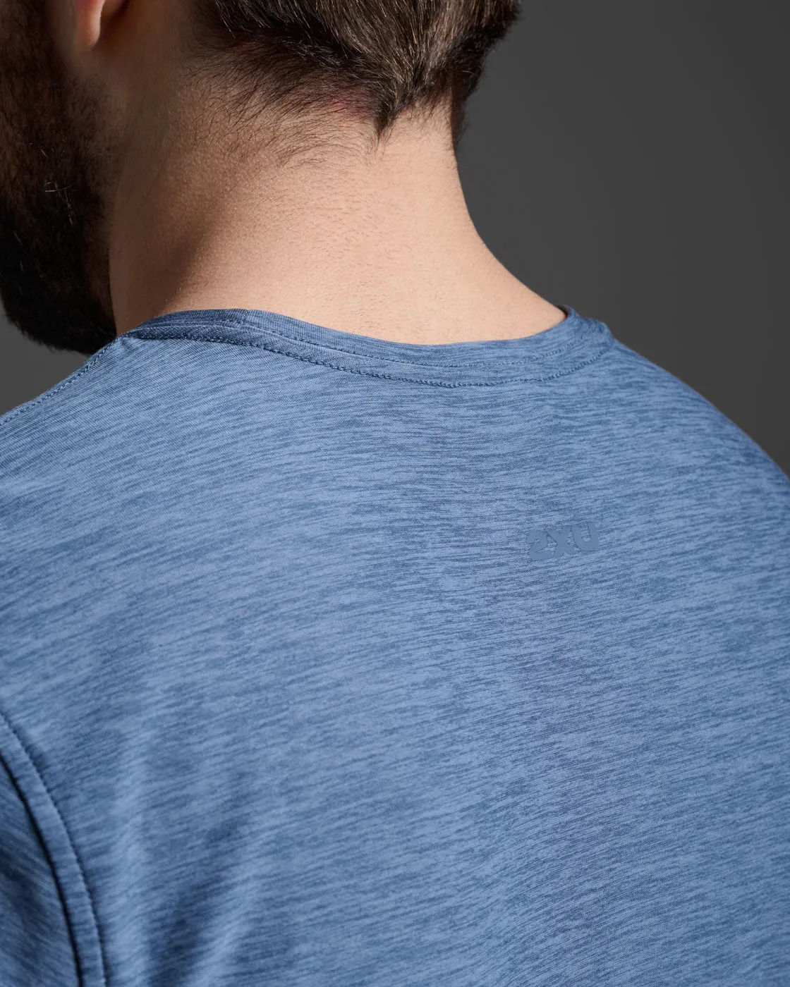 Signature Long Sleeve Tee sold by 2xu product image thumbnail 4