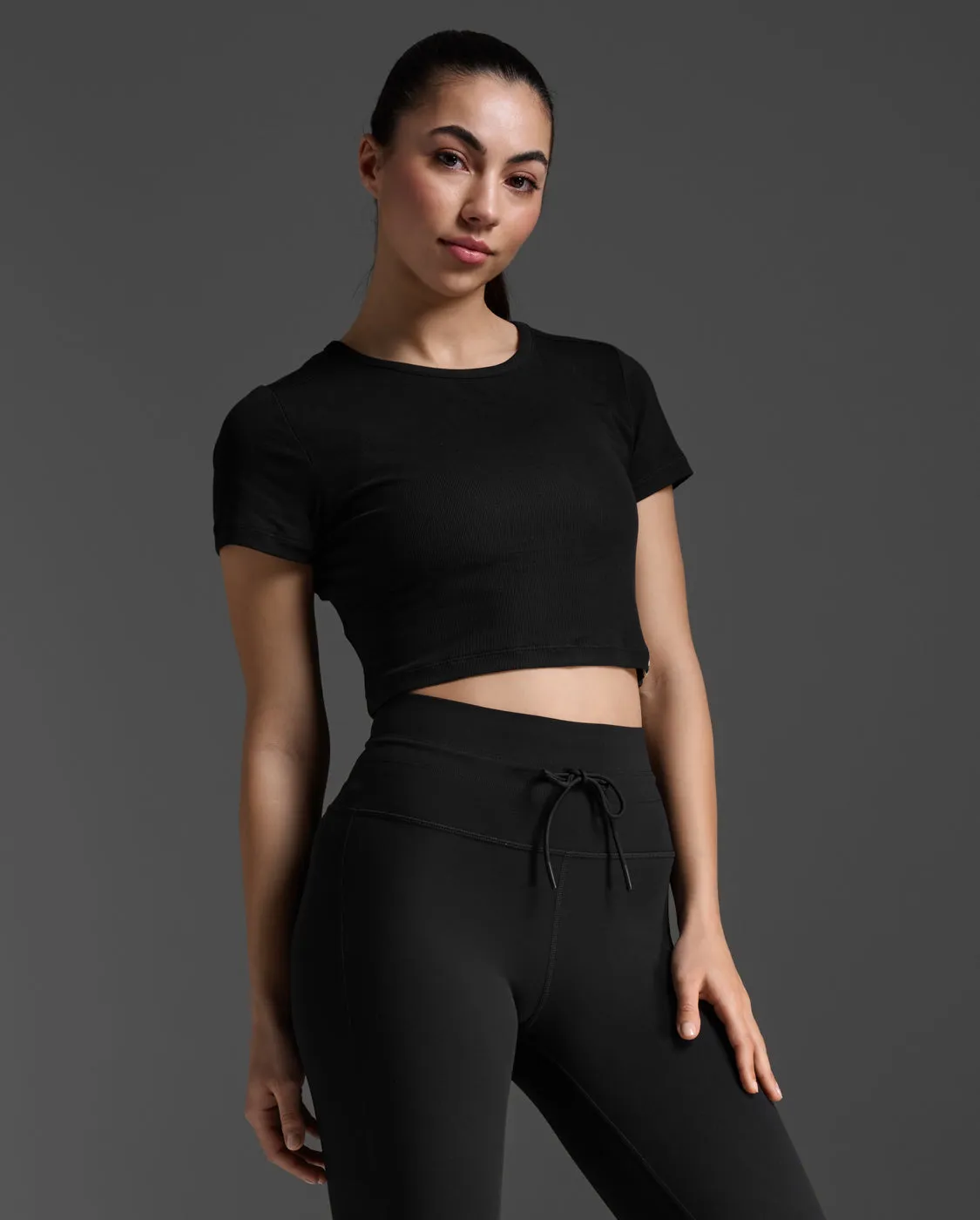 Fluid Ribbed Crop Tee sold by 2xu