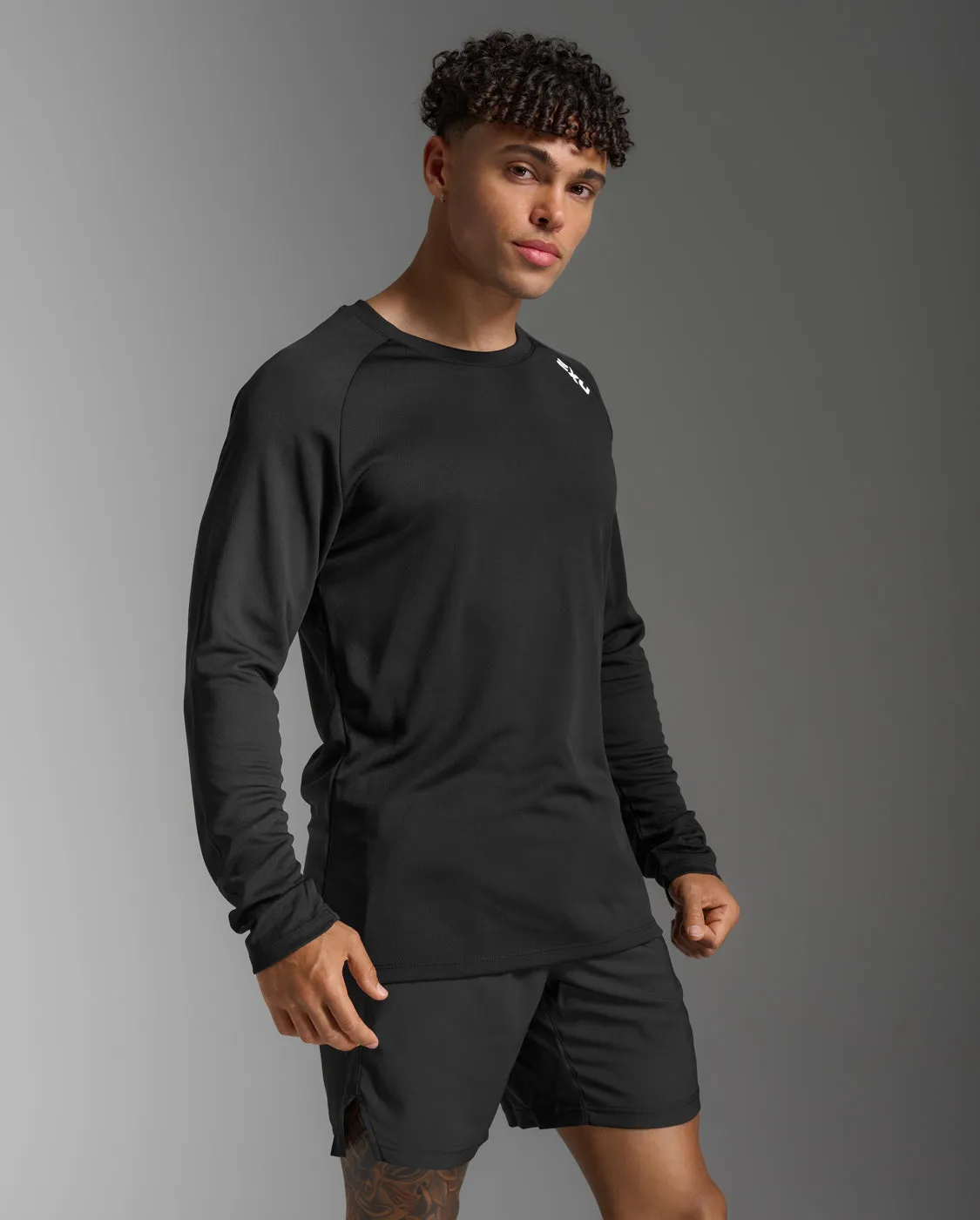 Aspire Long Sleeve sold by 2xu product image thumbnail 5
