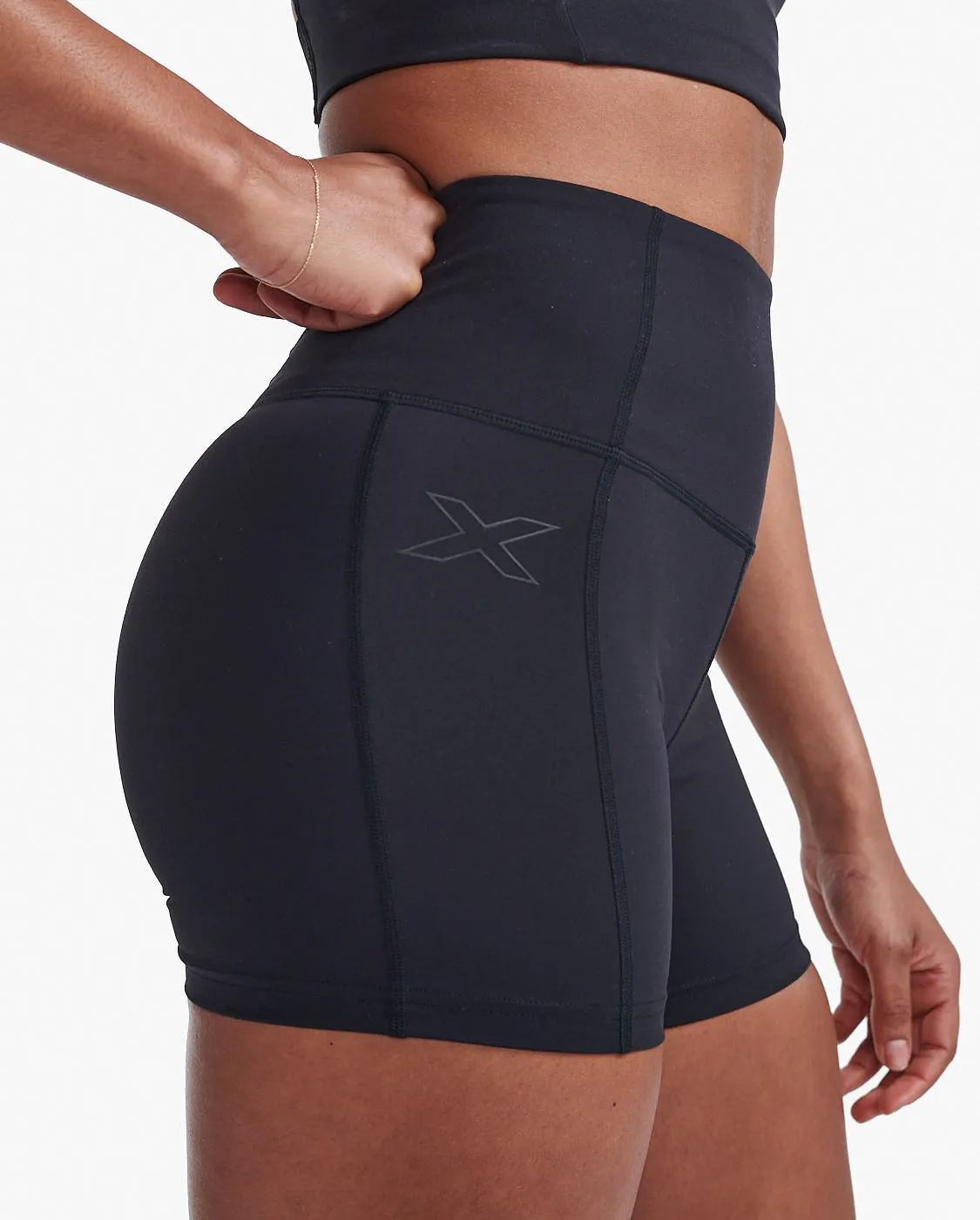 Form Hi-Rise Compression Shorts sold by 2xu product image thumbnail 4