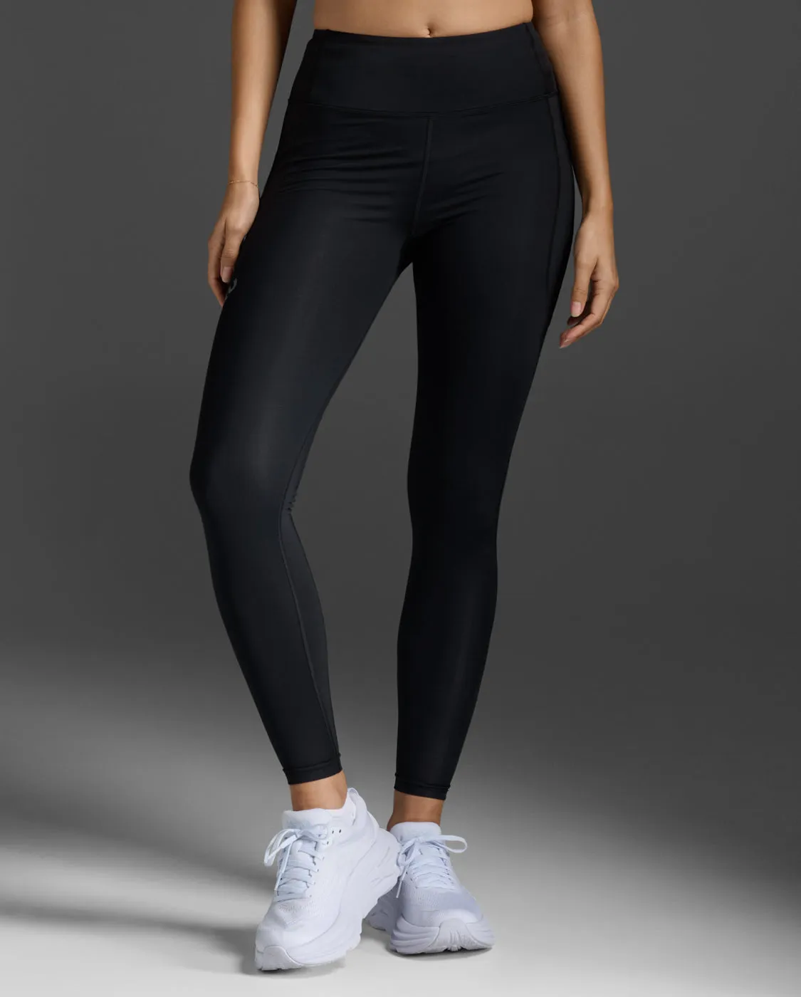 Aero Hi-Rise Compression Tights sold by 2xu product image thumbnail 2