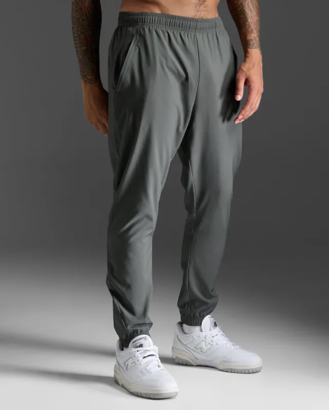 Aero Woven Jogger made by 2xu