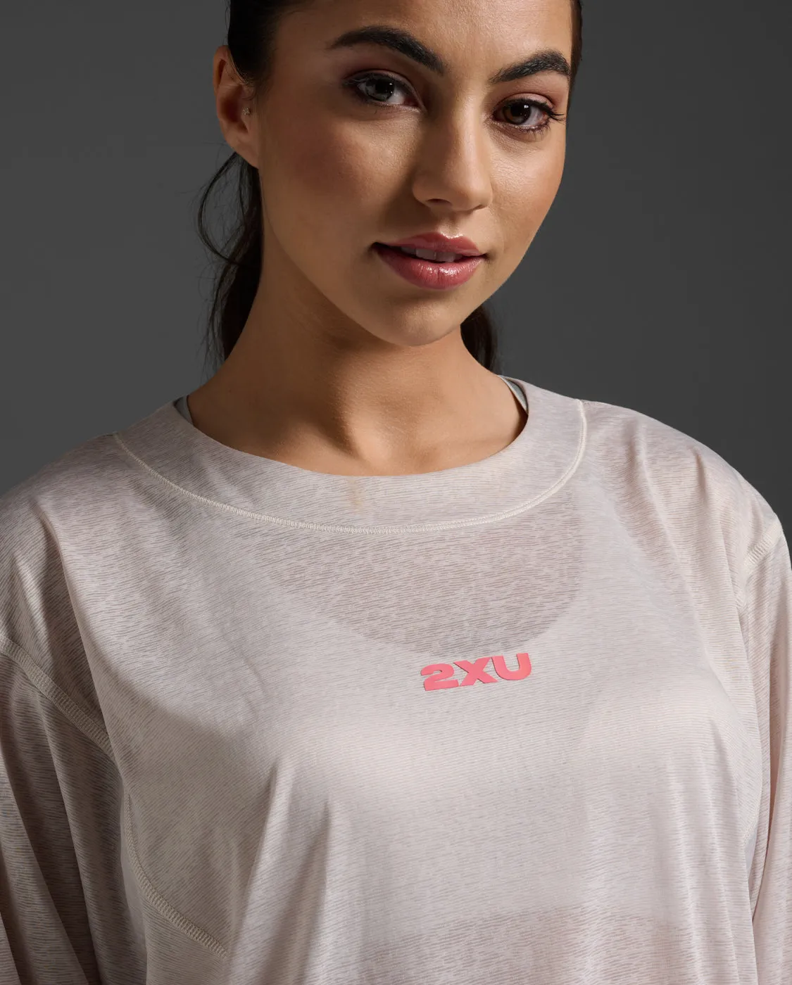 ReLight Long Sleeve sold by 2xu product image thumbnail 5