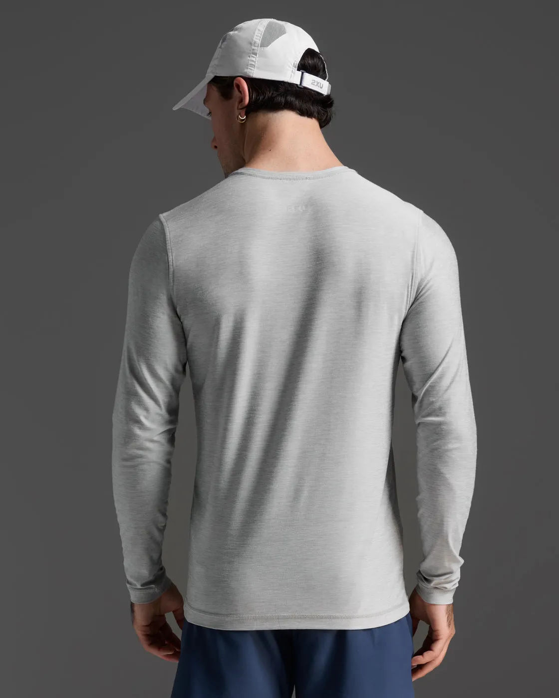 Signature Long Sleeve Tee sold by 2xu product image thumbnail 4