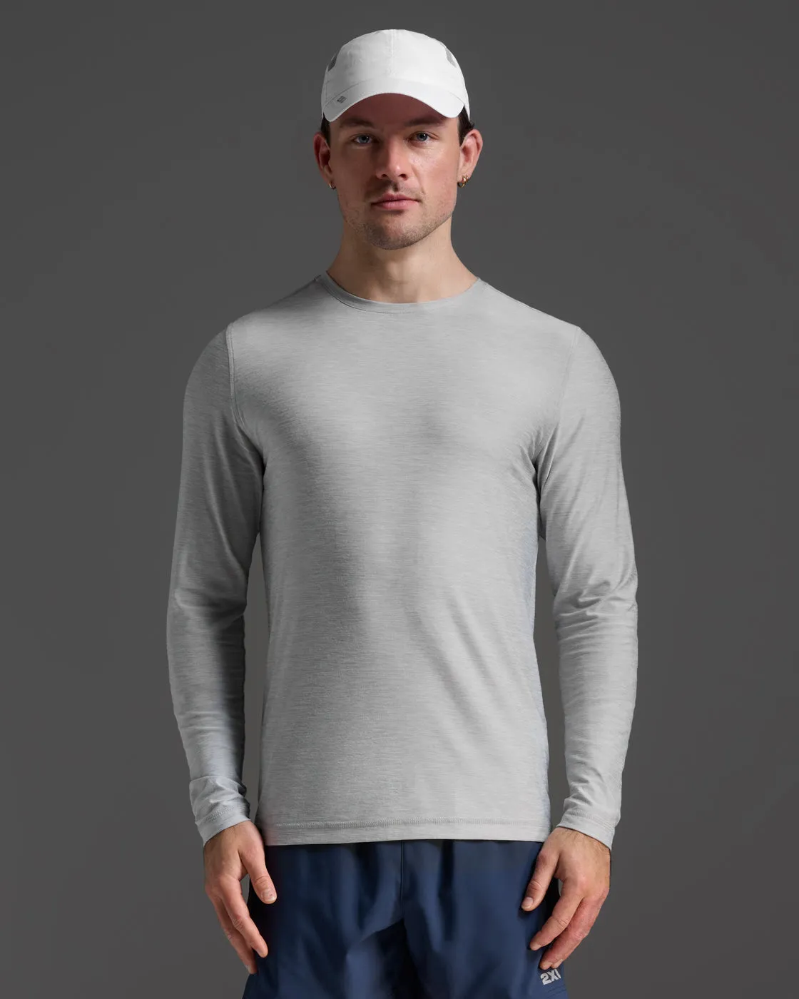 Signature Long Sleeve Tee sold by 2xu product image thumbnail 3