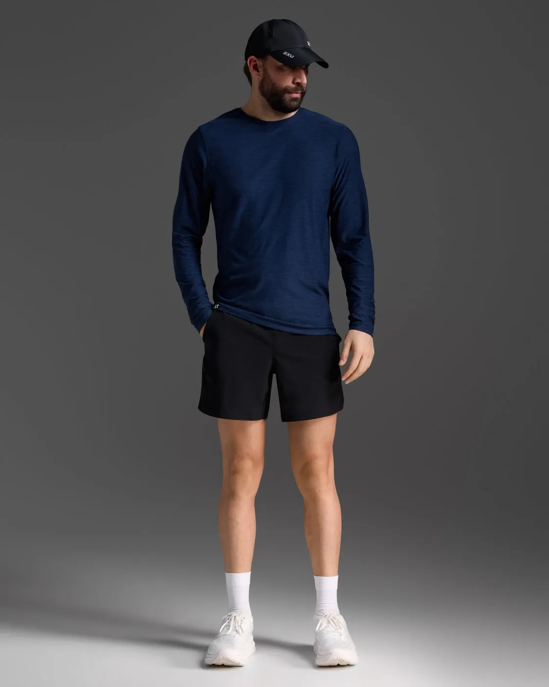 Signature Long Sleeve Tee sold by 2xu product image thumbnail 4