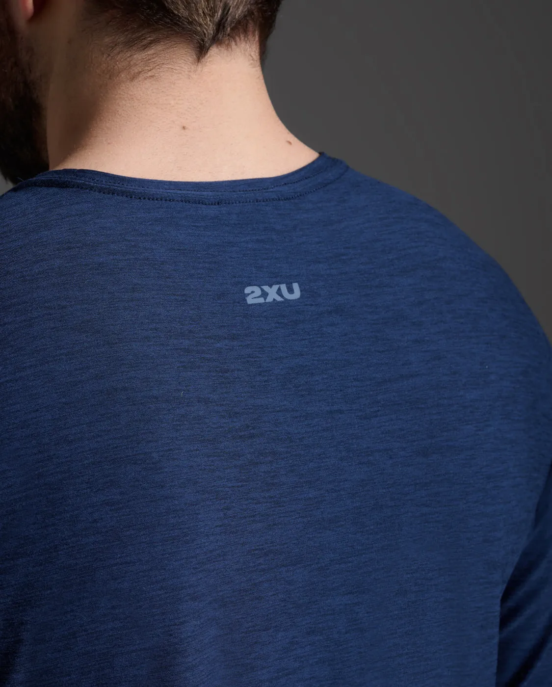 Signature Long Sleeve Tee sold by 2xu product image thumbnail 5