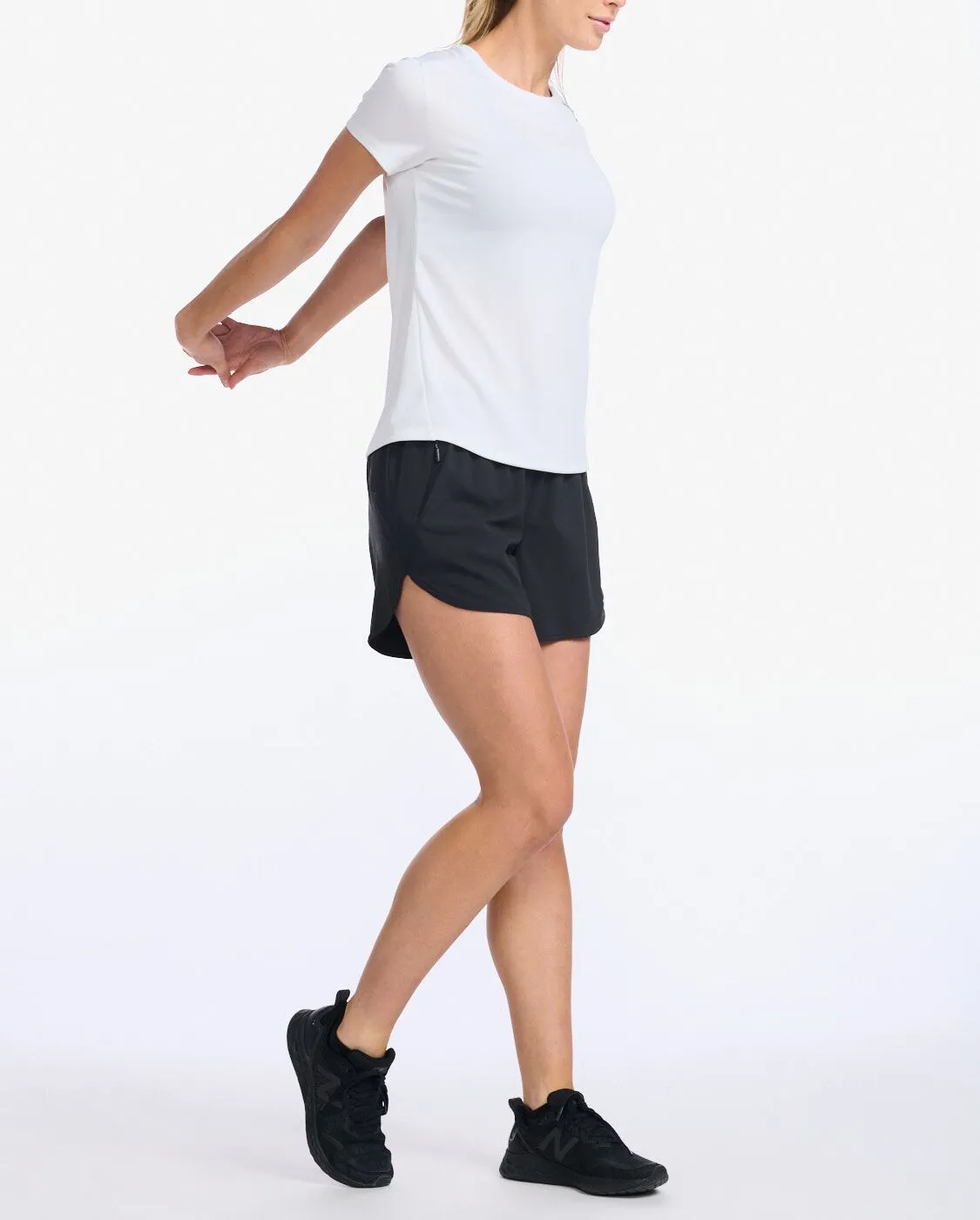Aspire Tee sold by 2xu product image thumbnail 4
