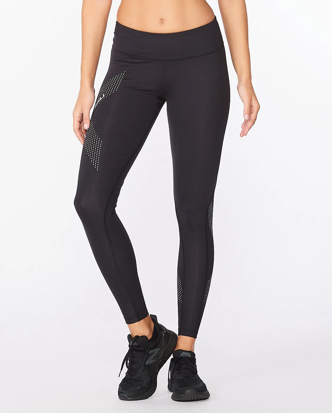 Motion Mid-Rise Compression Tights sold by 2xu