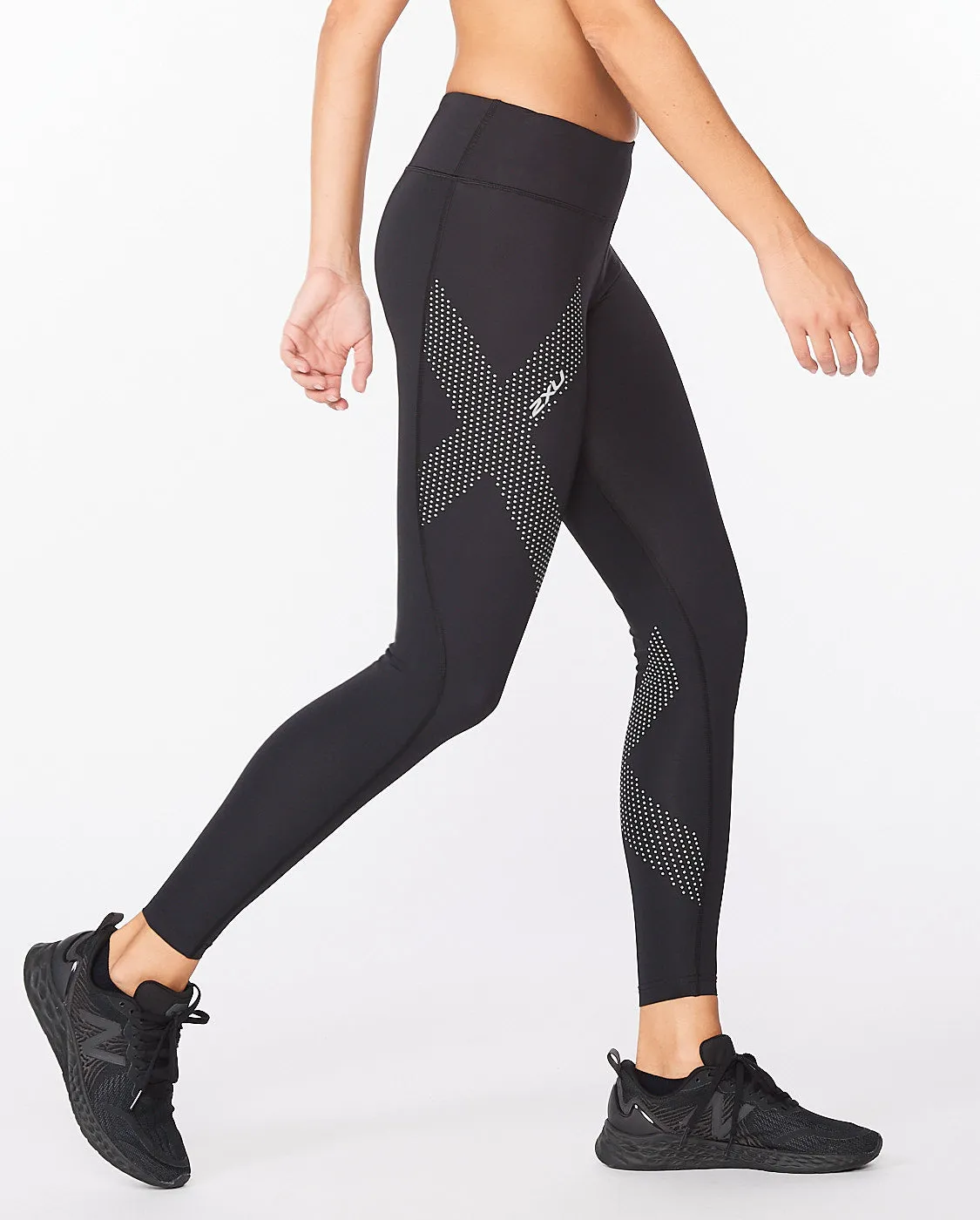 Motion Mid-Rise Compression Tights sold by 2xu product image thumbnail 4