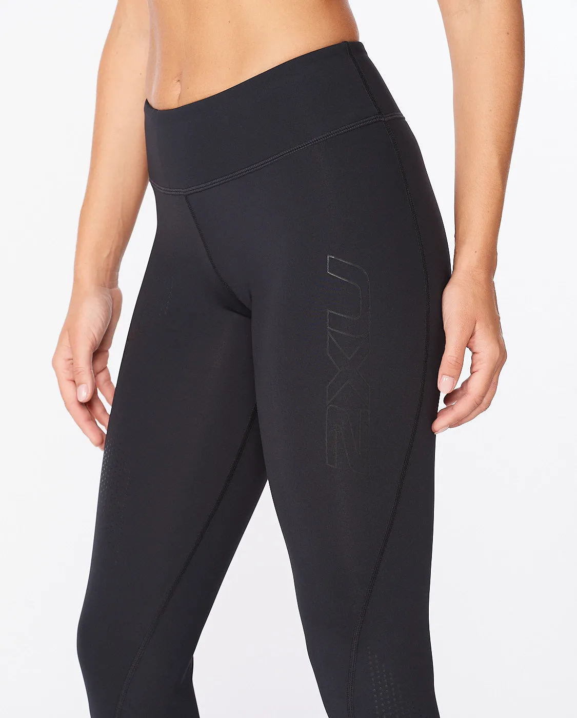 Motion Mid-Rise Compression Tights sold by 2xu product image thumbnail 5