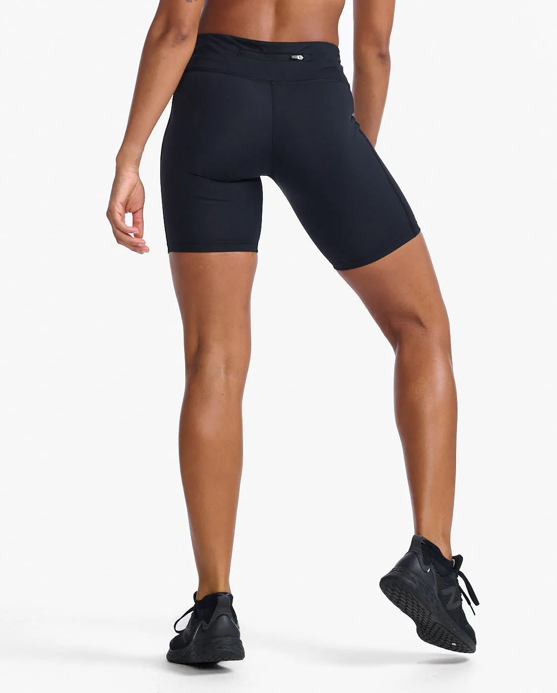 Aero Mid-Rise Compression 6" Shorts sold by 2xu product image thumbnail 4