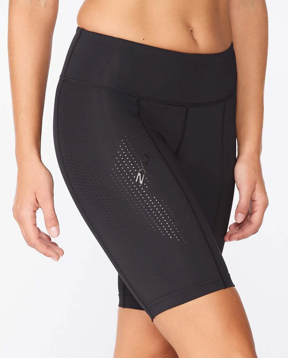 Motion Mid-Rise Compression Shorts sold by 2xu product image thumbnail 4