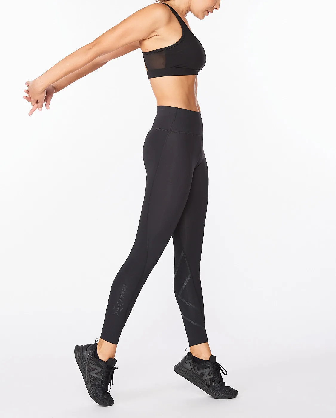 Force Mid-Rise Compression Tights sold by 2xu product image thumbnail 5