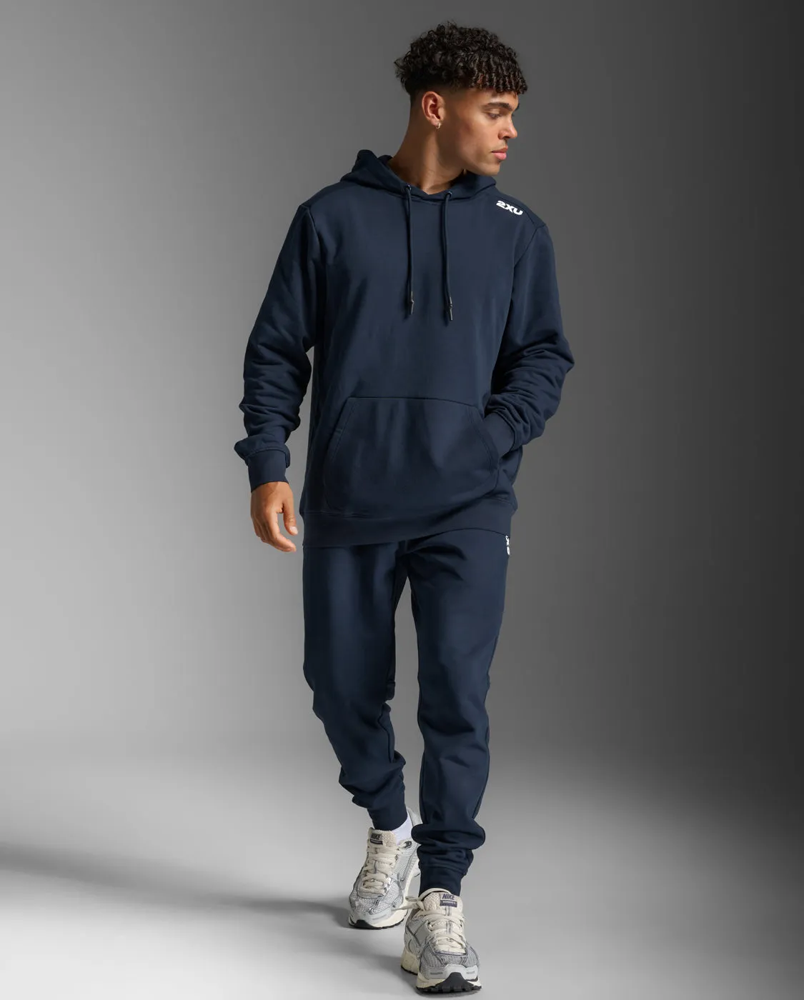 Aspire Pullover Hoodie sold by 2xu product image thumbnail 4