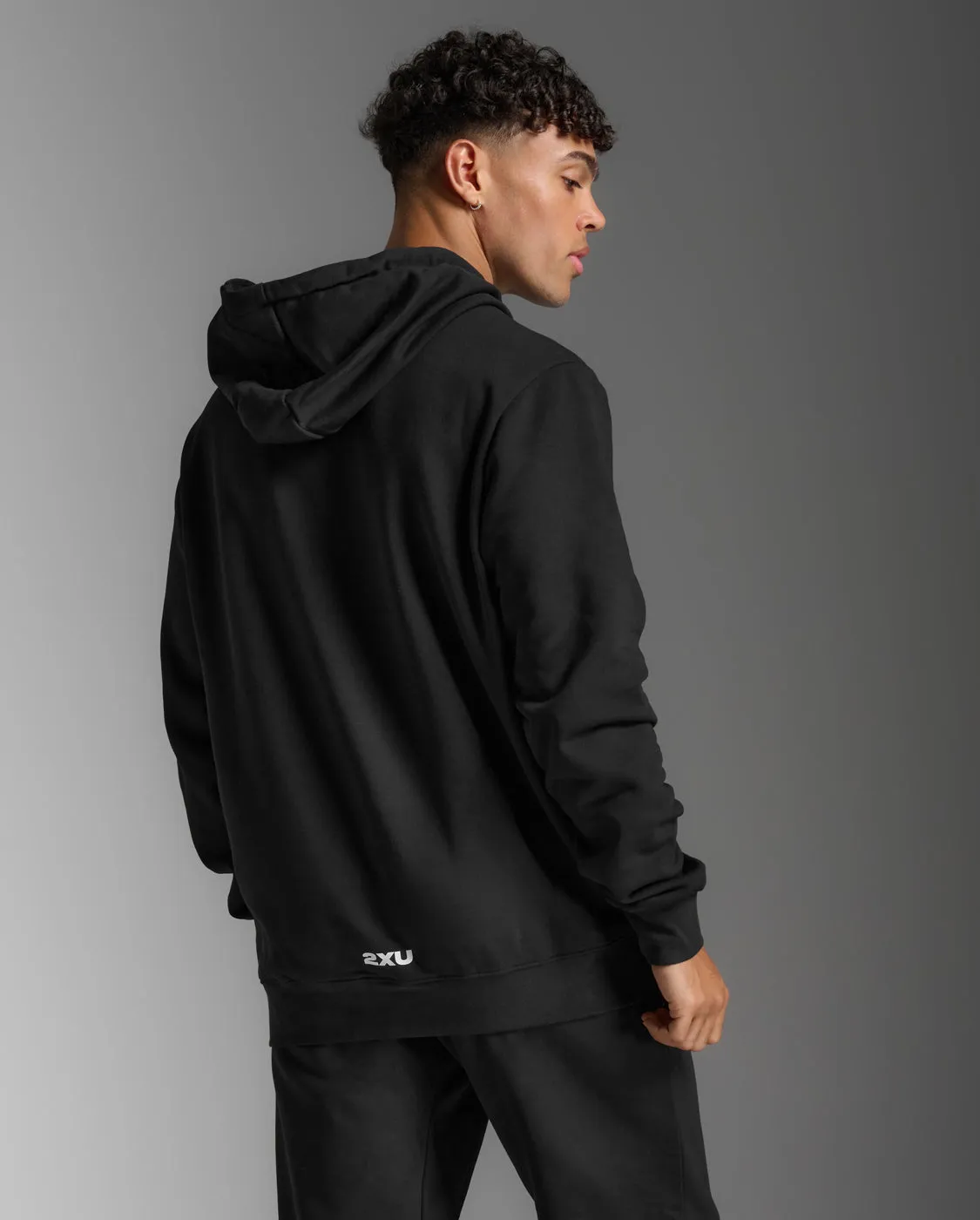 Aspire Pullover Hoodie sold by 2xu product image thumbnail 2